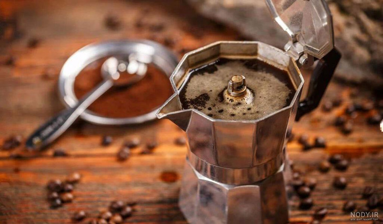 قهوه با کرمای فراوان=Alt